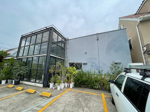 観葉植物専門店　改修工事 | 足場工事