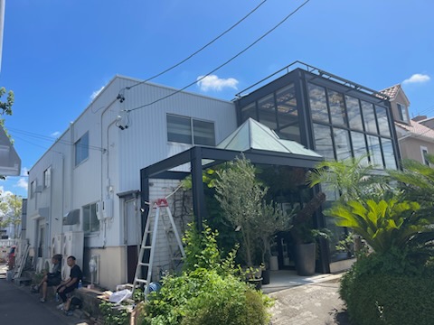 観葉植物専門店　改修工事 | 足場工事