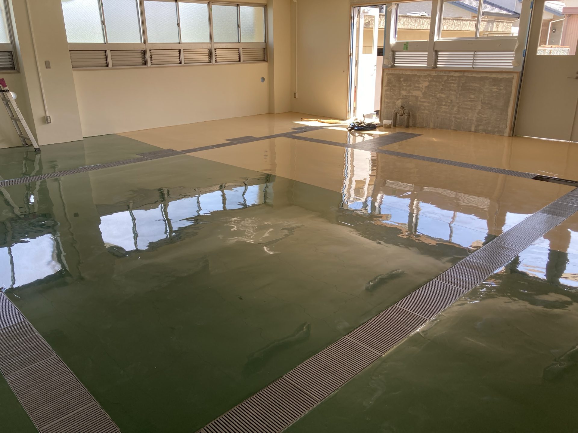 稲沢市　C小学校　給食室改修工事 | 塗床工事