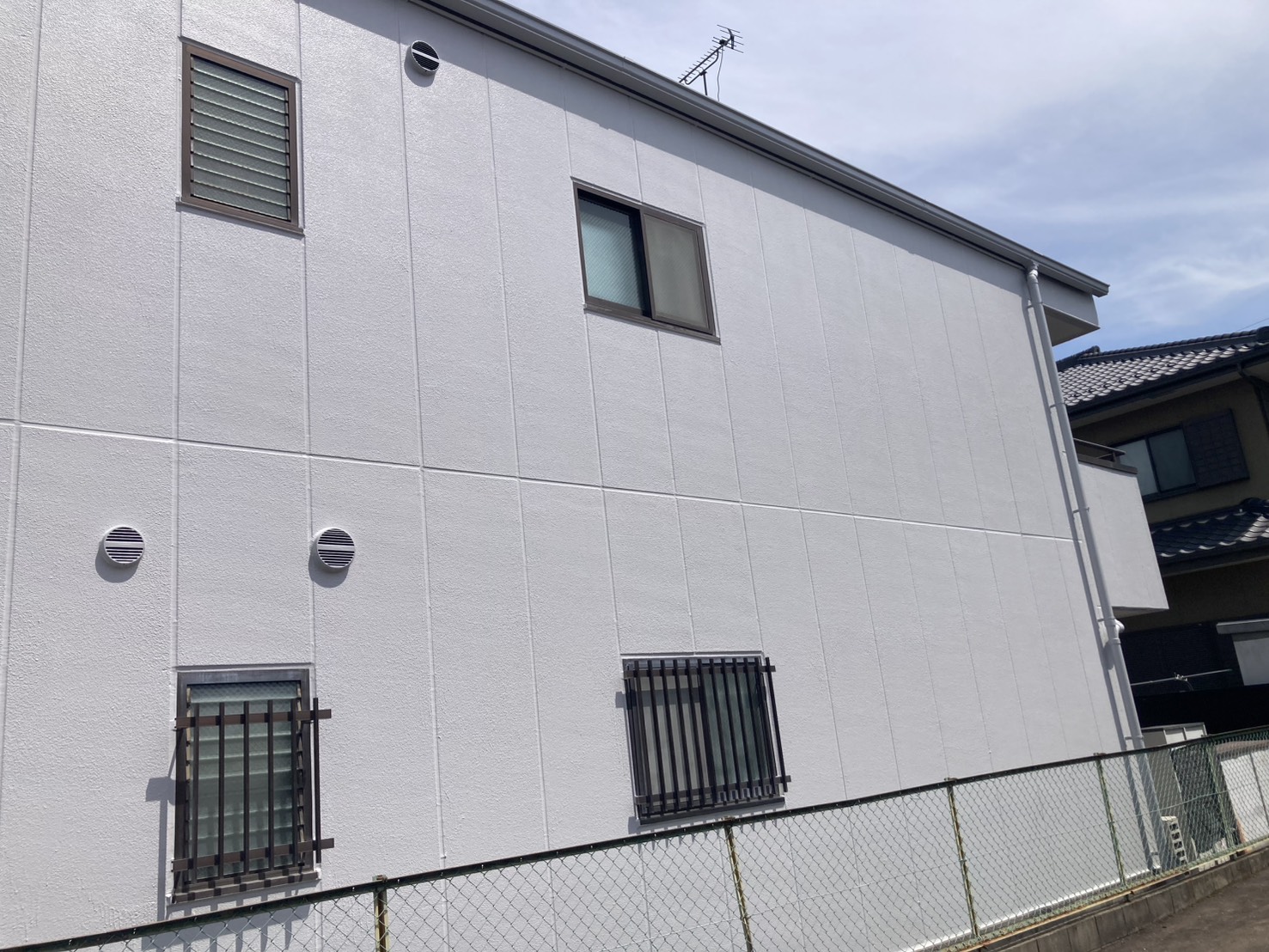 西区　Kアパート　外部改修工事 | コーキング工事